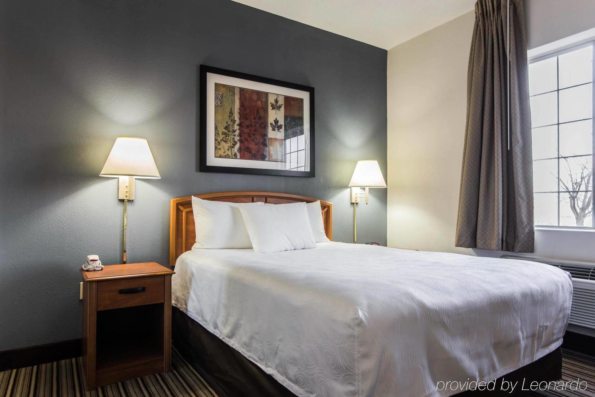 Candlewood Suites - Charlotte - Arrowood By Ihg Экстерьер фото